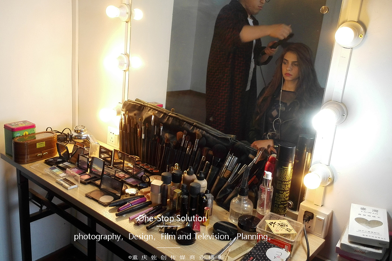 服装 | 海报 | 广告摄影 | 佐创传媒（图ZMjIwODg0NDMy） - 时尚/艺术摄影 - 站酷设计师佐创传媒原创素材 - 站酷ZCOOL