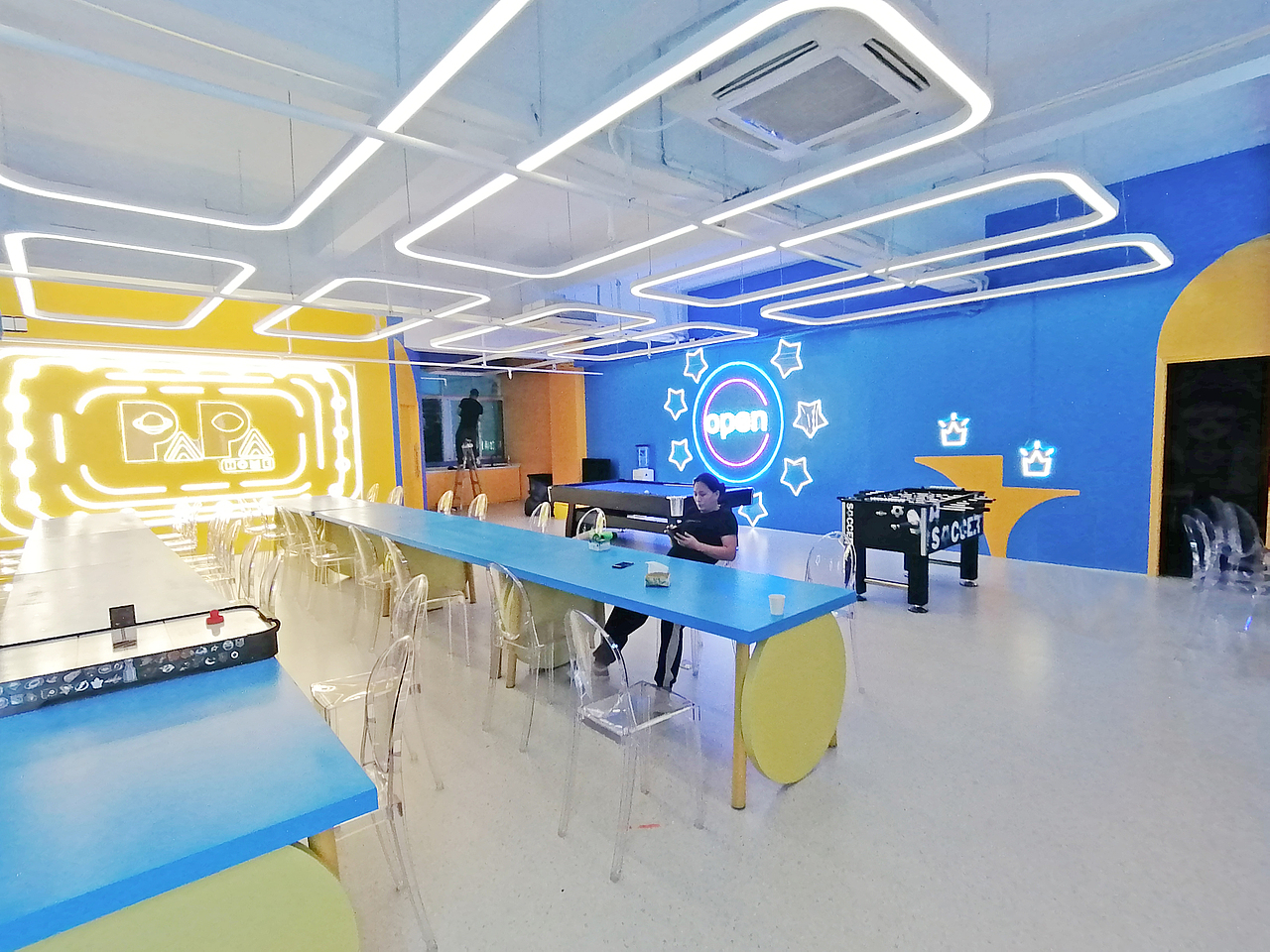 珠海PAPAhome轰趴馆-效果+实景（图ZMjU5MDE3NDQ0） - 商业空间设计 - 站酷设计师未空间设计原创素材 - 站酷ZCOOL