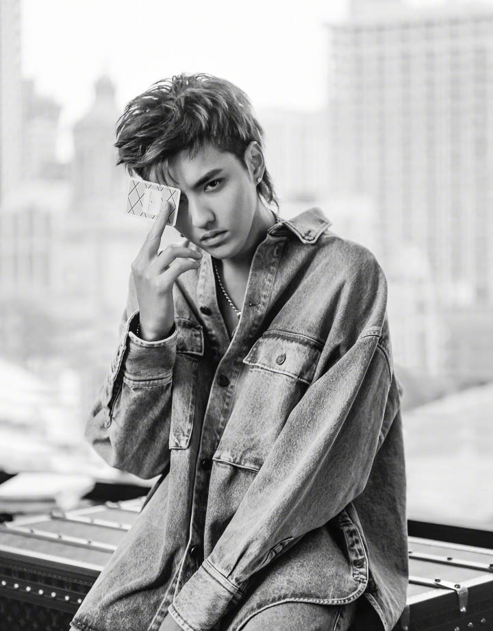 辰辰鸭的个人主页（背景预览） - 主页背景设置 - 站酷设计师辰辰鸭原创素材 - 站酷ZCOOL