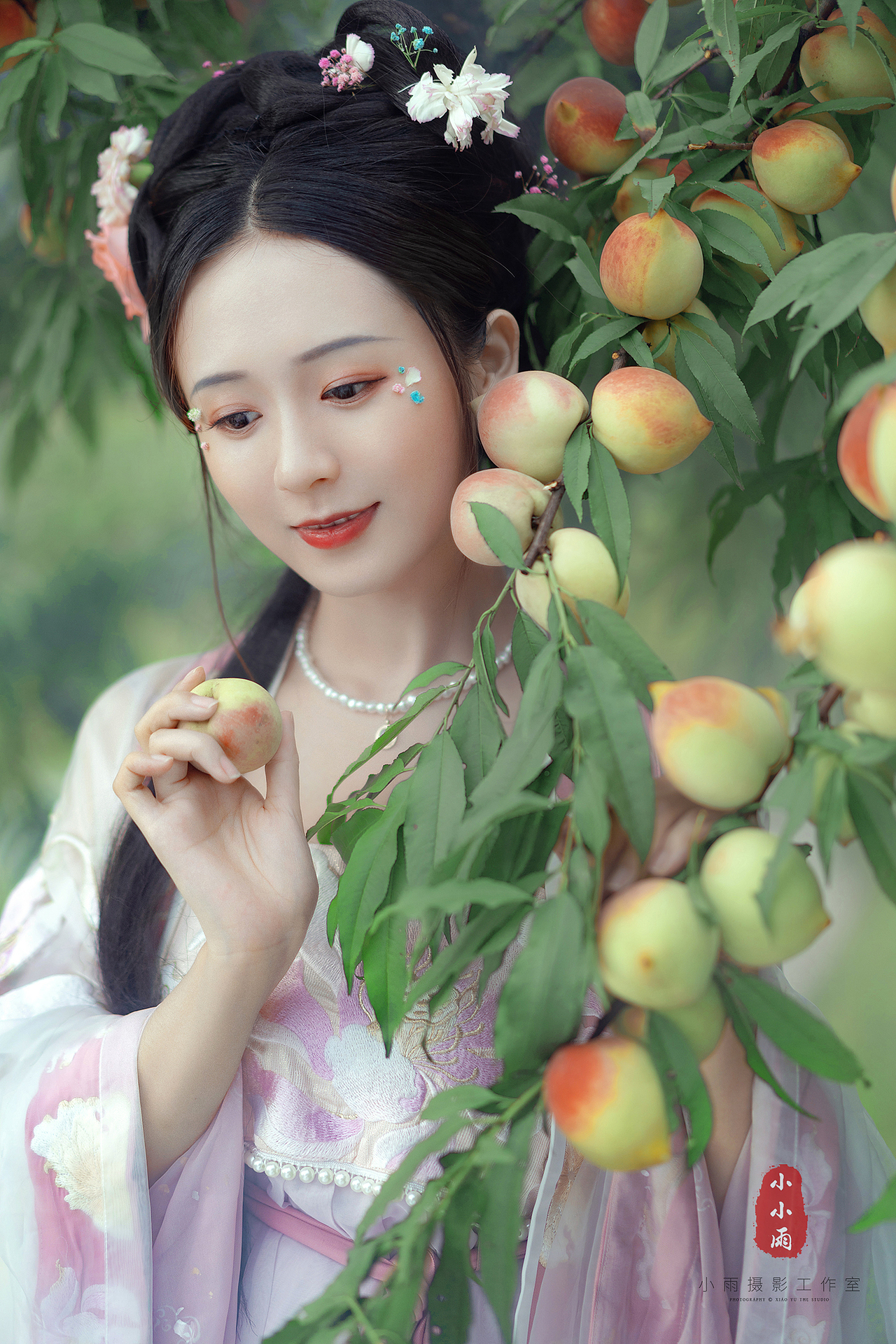 七月桃园汉服（图ZMjY0NzgzMzgw） - 人像摄影 - 站酷设计师阿波摄影原创素材 - 站酷ZCOOL