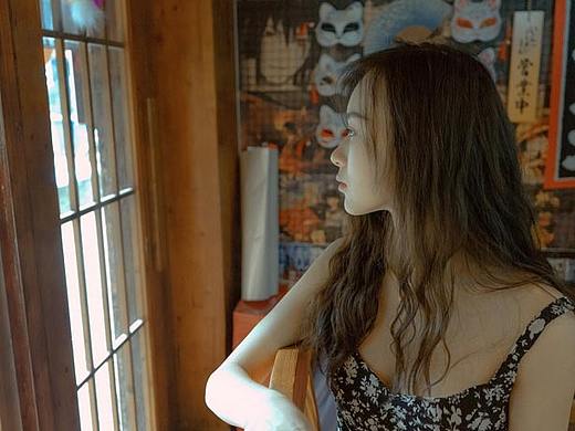 就是突然想到（个人主页-ZNTQxOTY1MTI=） - 人像摄影 - 站酷设计师一个读书的原创素材 - 站酷ZCOOL