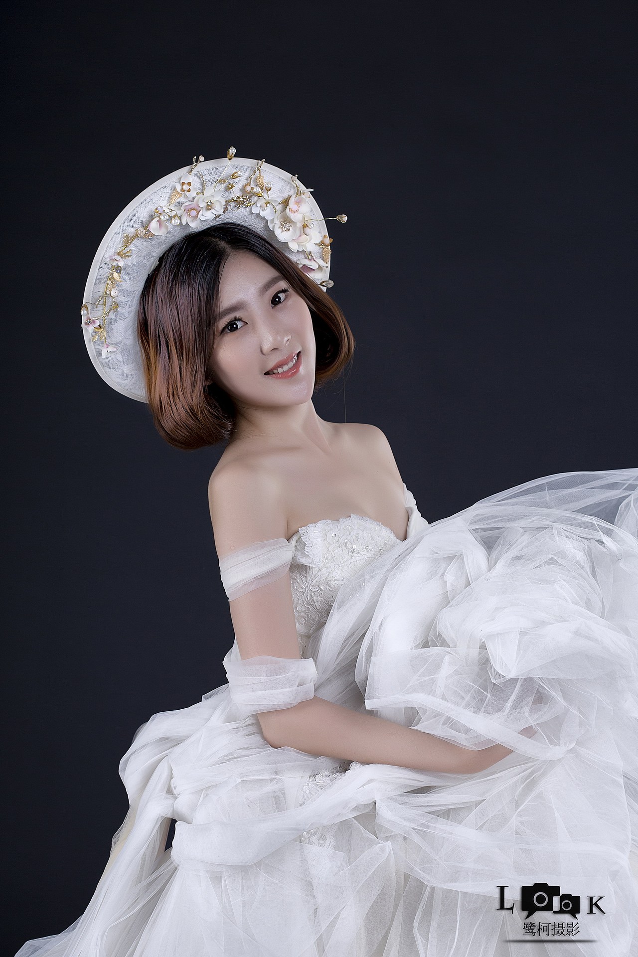 [鹭柯摄影]室内人像—韩国新娘（图ZNTY0MzkyNTY=） - 人像摄影 - 站酷设计师不知名摄影师TT原创素材 - 站酷ZCOOL