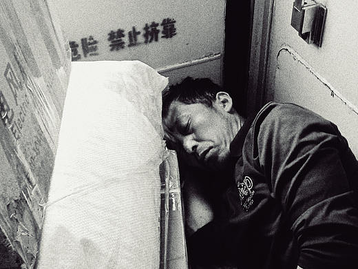 触之可及（个人主页-ZNDExMDI2NTY=） - 人像摄影 - 站酷设计师YAYON原创素材 - 站酷ZCOOL