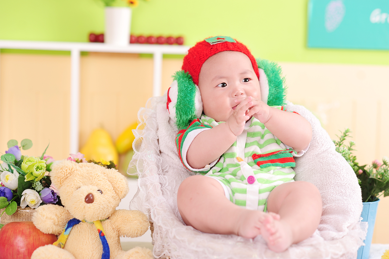 半岁照（图ZMTM4MDc2ODg=） - 人像摄影 - 站酷设计师Foojafang原创素材 - 站酷ZCOOL