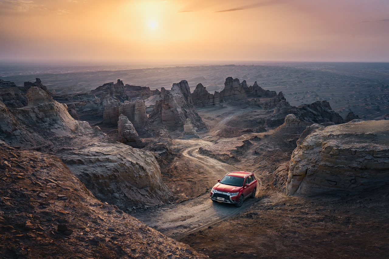 三菱越野车青海藏东户外拍摄案例