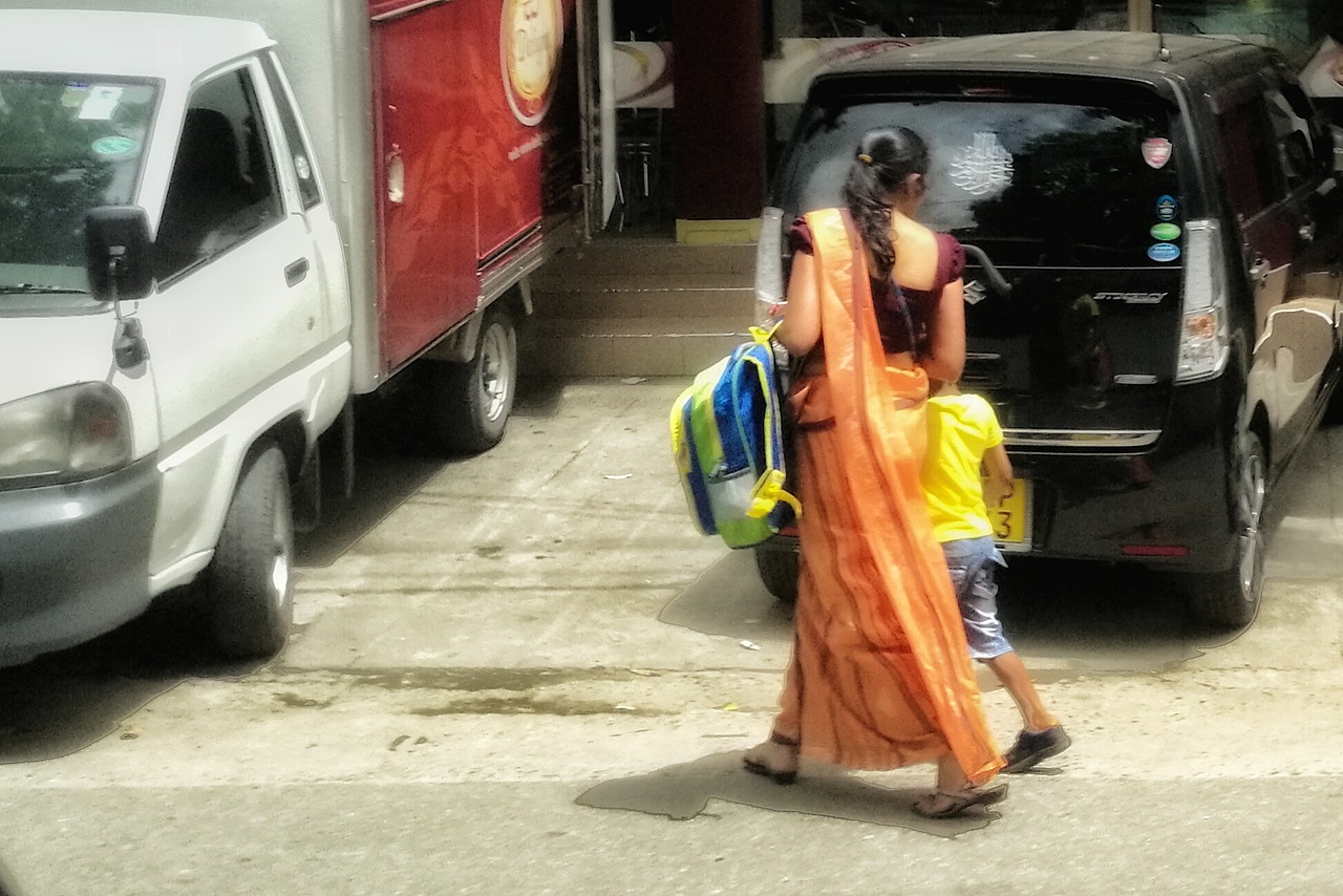 斯里兰卡——车览锡兰街头