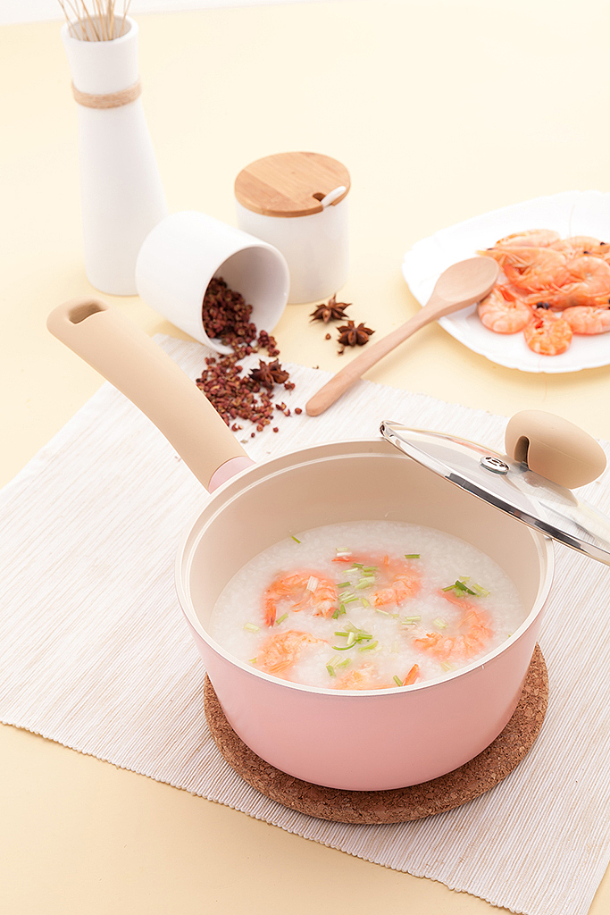 乐扣乐扣宝宝美食酸奶辅食锅奶锅不粘锅淘宝静物拍摄（图ZMTQ2MDU2Mzg0） - 产品摄影 - 站酷设计师芷君视觉原创素材 - 站酷ZCOOL