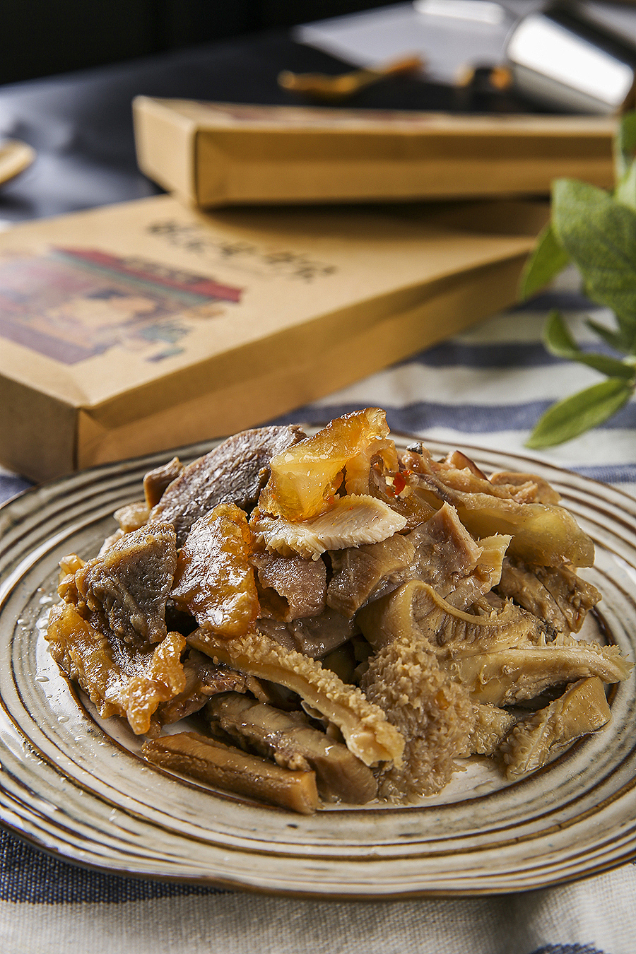 手绘卡通牛杂包装