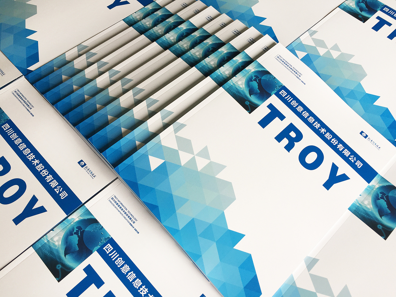 公司宣传册_企业画册设计_企业宣传画册制作_百铂文化（图ZOTQ0NDk0MTI=） - 书籍/画册 - 站酷设计师百铂文化品牌设计原创素材 - 站酷ZCOOL