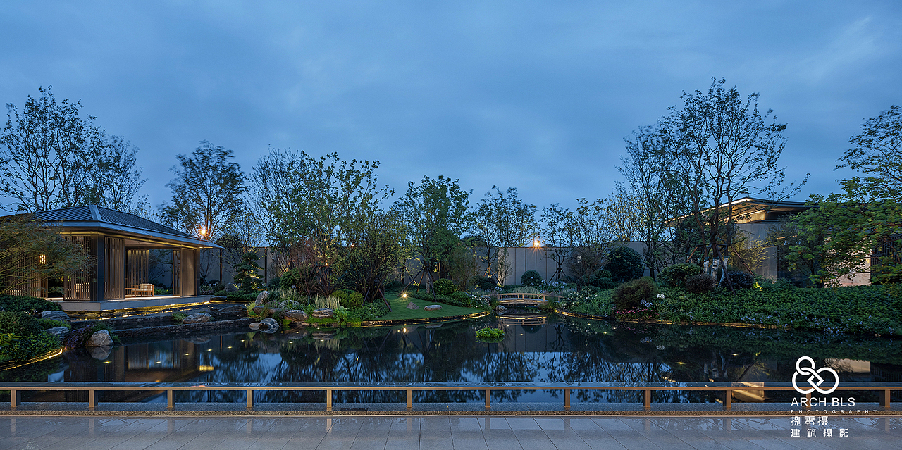 成都彭州弘阳营销中心景观实景