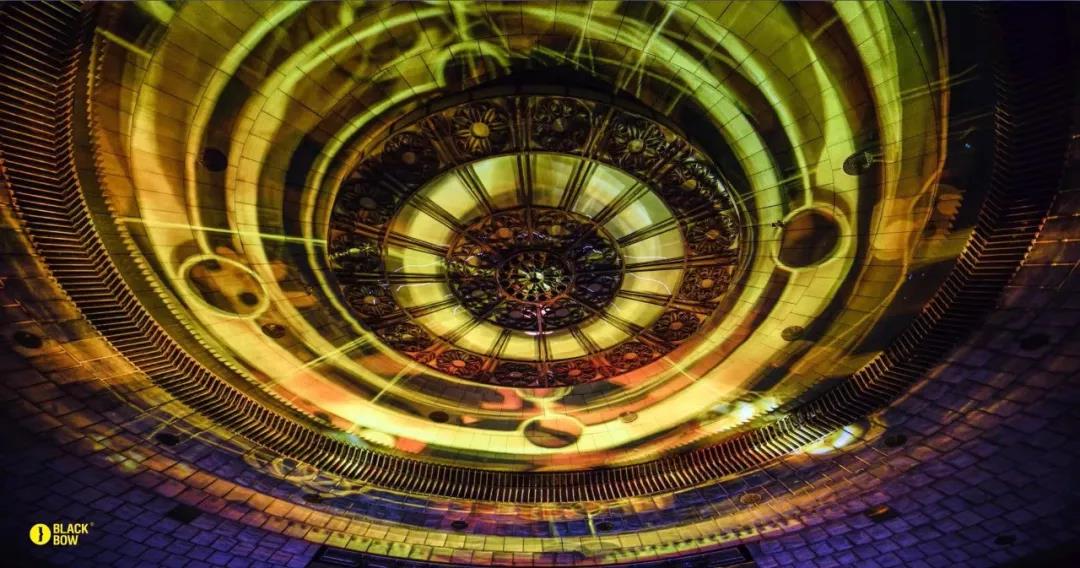 十二台投影机完成穹顶投影打造沉浸小宇宙