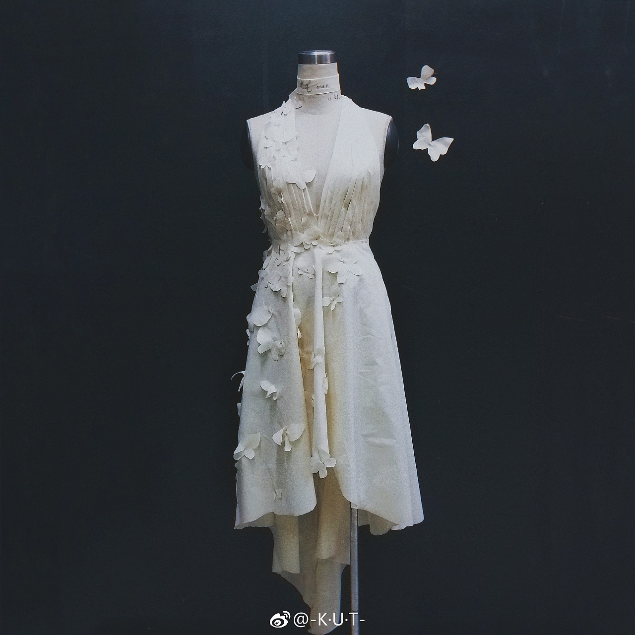 立体裁剪小礼服