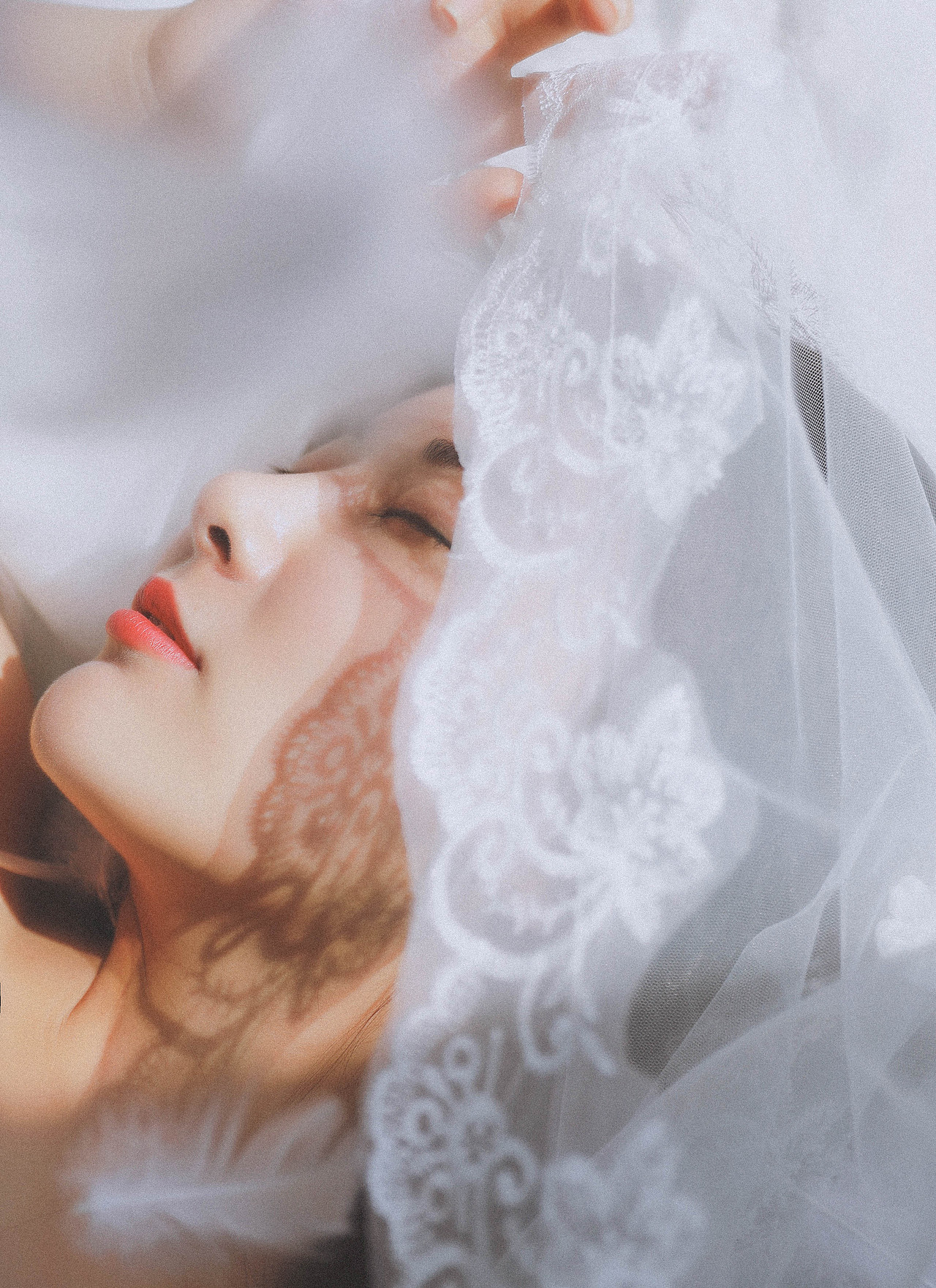 光映在你脸上可爱一如往常