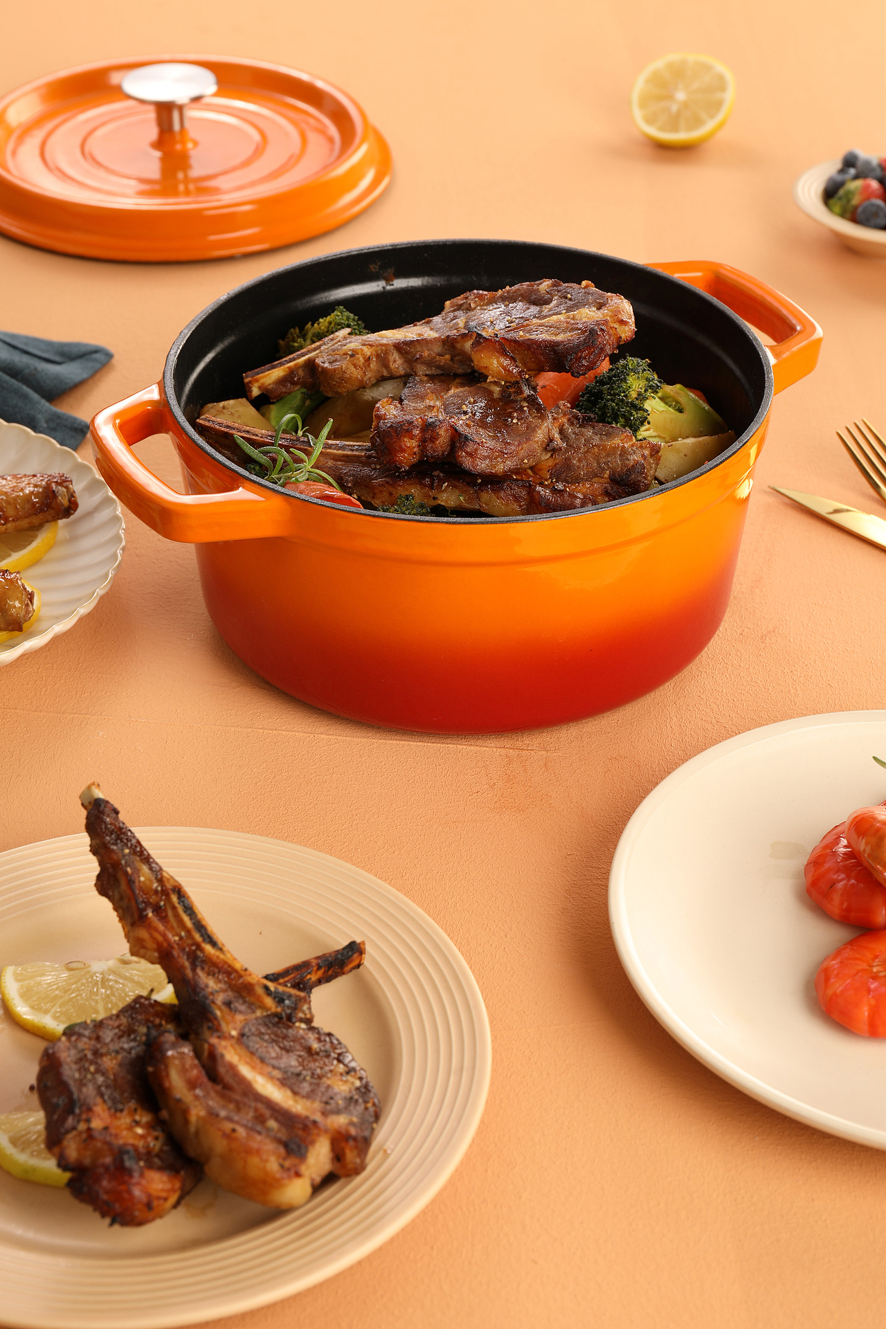 珐琅锅拍摄（图ZMjM0ODI4NTcy） - 电商 - 站酷设计师张健彬原创素材 - 站酷ZCOOL