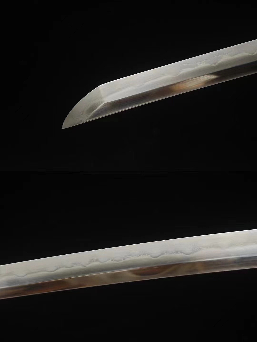 自炼钢三枚夹钢 地肌上研 白铜梨子地牡丹拵 打刀