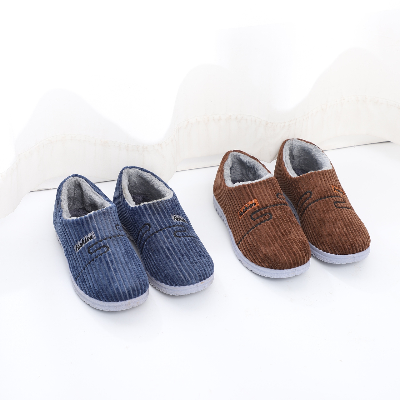 静物保暖鞋拍摄（图ZMjc0NzI0MDg0） - 产品摄影 - 站酷设计师奥莱希设计原创素材 - 站酷ZCOOL