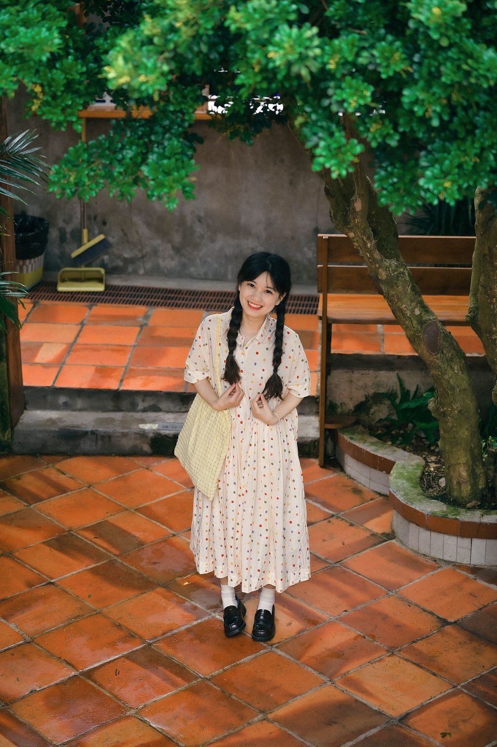 游玩遇上阴天（图ZMzY4Nzk0MzU2） - 人像摄影 - 站酷设计师张基展原创素材 - 站酷ZCOOL