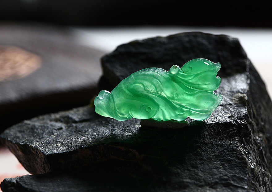 聚翠光廊—翡翠摄影—阳绿金鱼