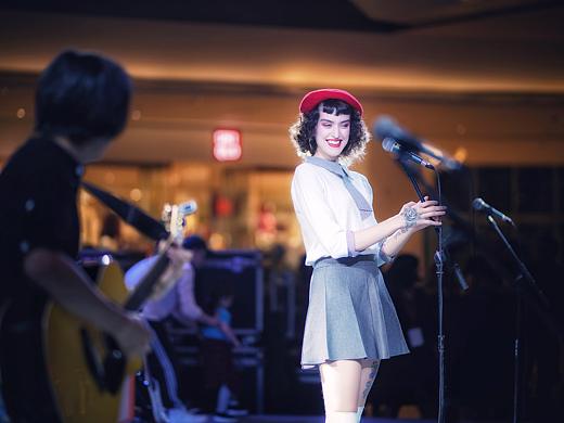 樂隊Band ON the River 帝國JAZZ小姐姐（個人主頁-ZMzExOTkxMTI=） - 人像攝影 - 站酷設計師JaFei慕映畫攝影原創(chuàng)素材 - 站酷ZCOOL