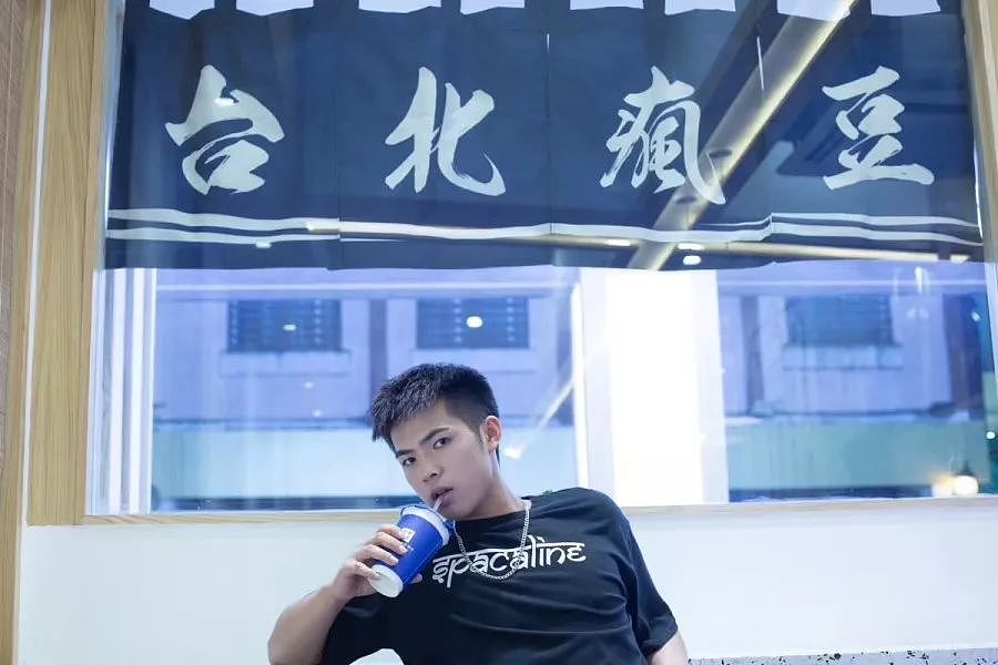 台北疯豆品牌全案设计