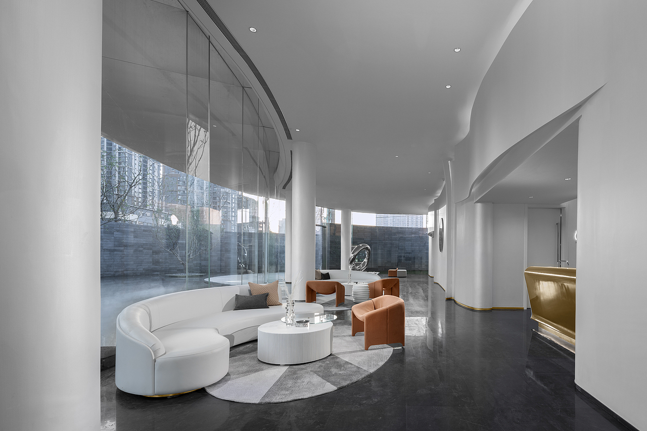 元禾大千 | 追光者