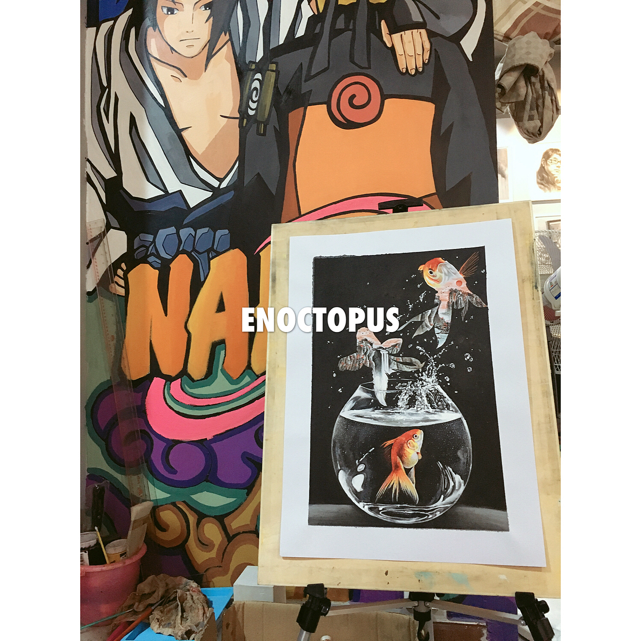 玻璃缸里的金鱼