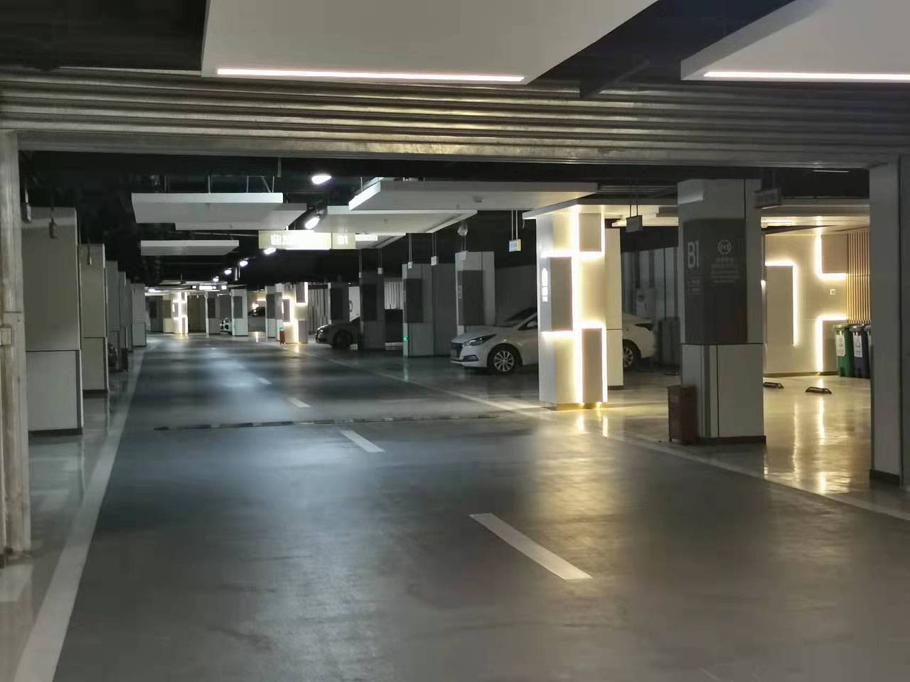 麓湖组团车库及标识设计