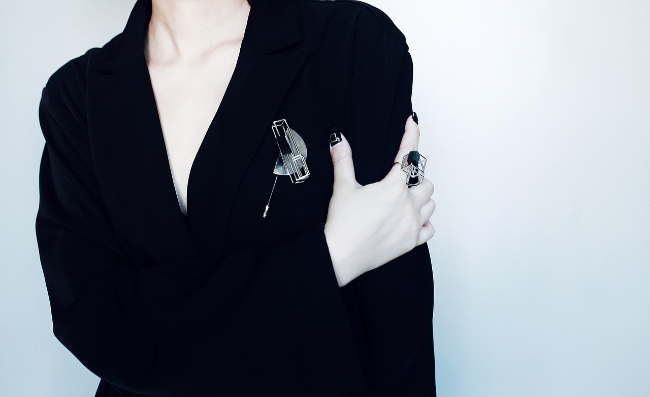 Symbiotic Relation-共生关系 /首饰设计（图ZMTE1NTU1ODM2） - 首饰设计 - 站酷设计师yeewuu原创素材 - 站酷ZCOOL