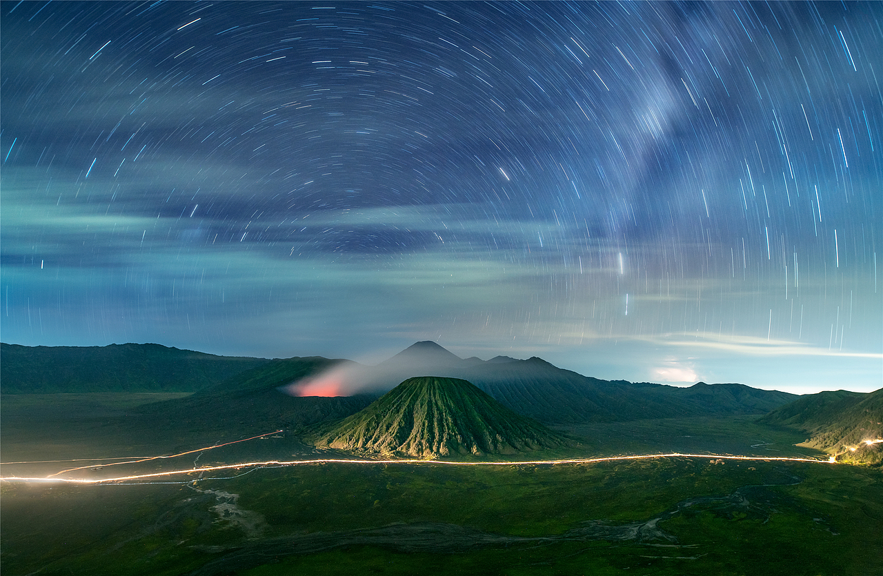 探索--布罗莫火山星空