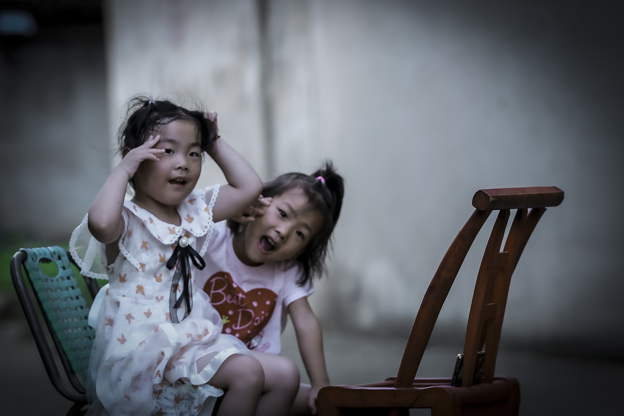 童年趣事（圖ZMzA0ODIxMDU2） - 人像攝影 - 站酷設(shè)計(jì)師東洛369原創(chuàng)素材 - 站酷ZCOOL