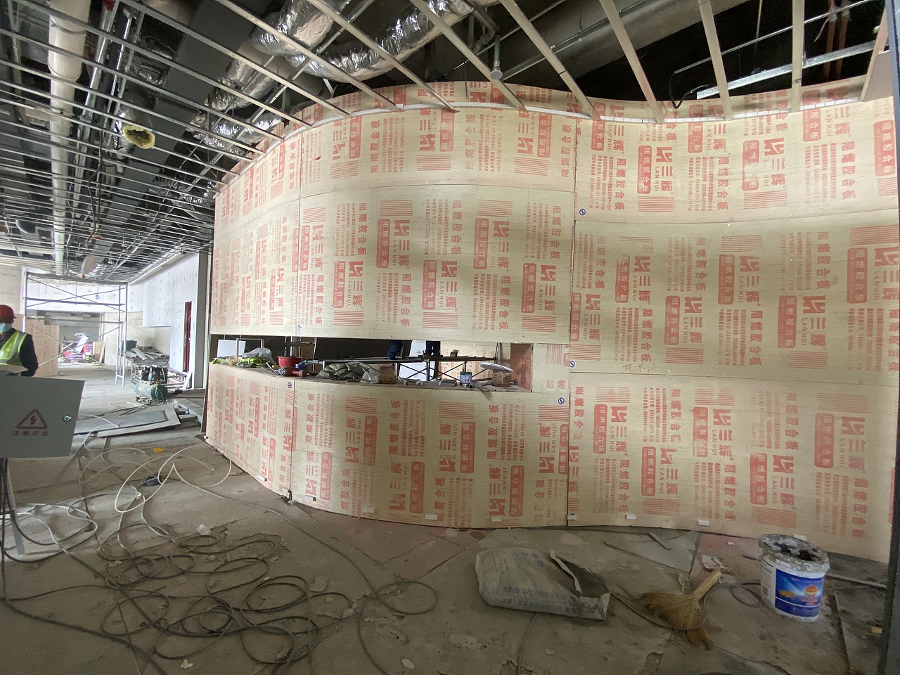 银川装修公司|银川泛漪咖啡厅装修设计项目施工进度（图ZMzY5ODM4NzI4） - 商业空间设计 - 站酷设计师宁夏镹臻工装原创素材 - 站酷ZCOOL