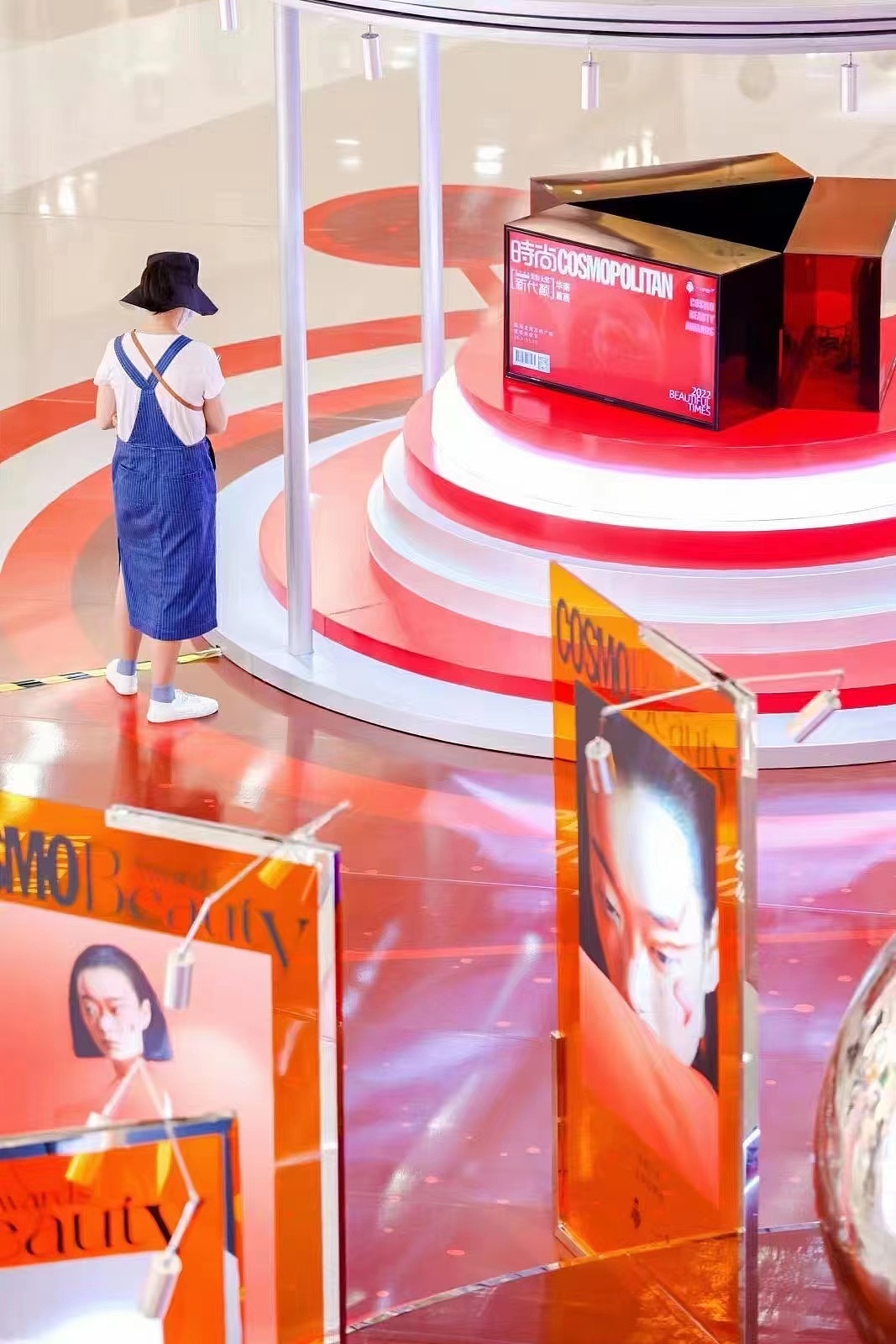 深圳龙岗万科cosmo展（图ZMzI2NDI4NzY4） - 展陈设计 - 站酷设计师拾玖楠原创素材 - 站酷ZCOOL