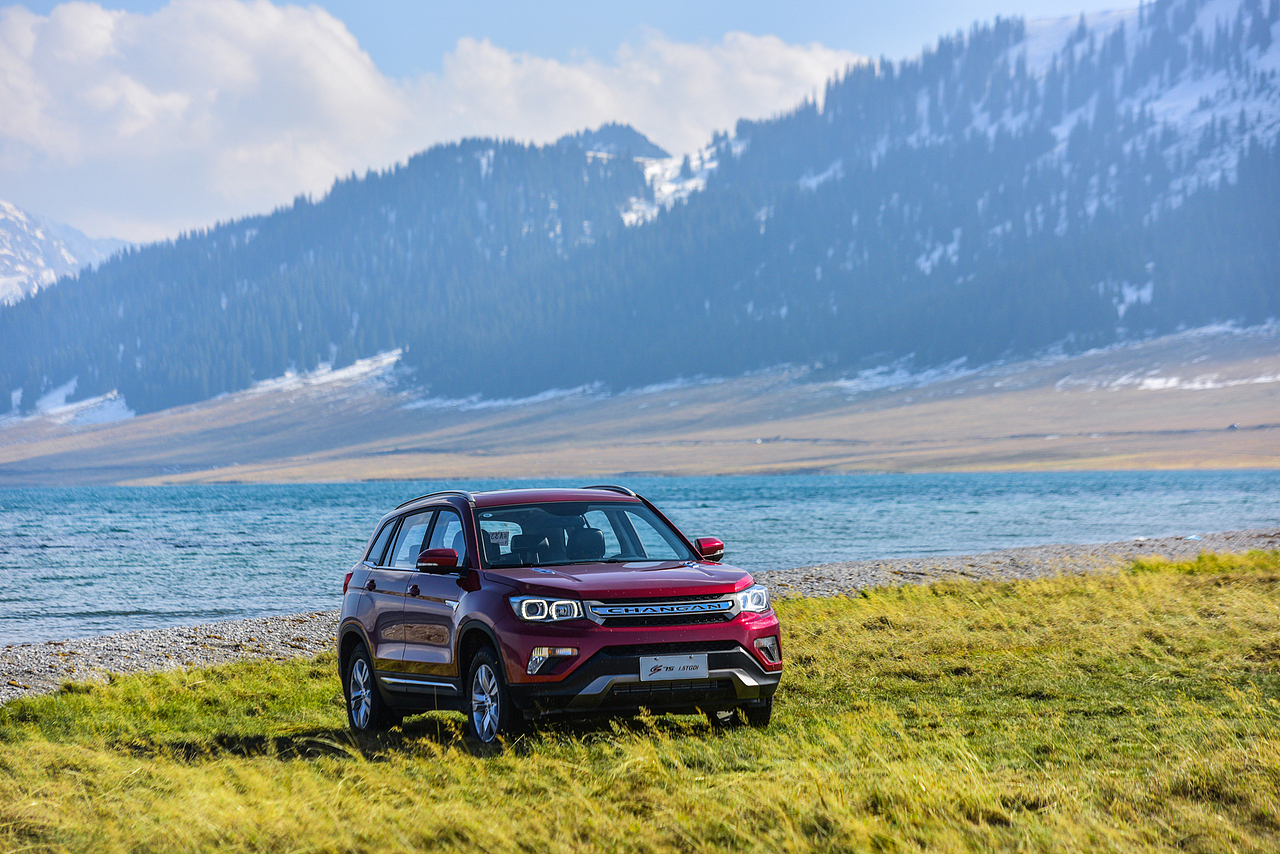 早期 汽车打卡摄影 汽车新车试驾拍摄