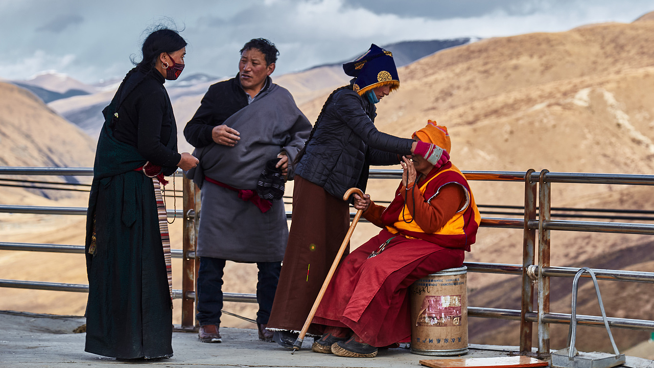 甘孜旅行摄影-后期调色篇（图ZMzcwNDc2MjA4） - 修图/后期 - 站酷设计师雅峻原创素材 - 站酷ZCOOL