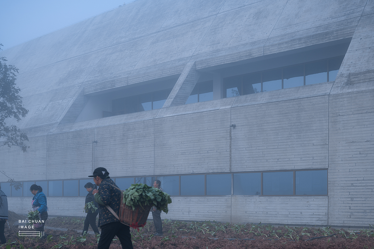 建筑摄影：重庆江津大地美术馆（图ZMzIxNTM1MjQ4） - 环境/建筑摄影 - 站酷设计师白川建筑空间摄影原创素材 - 站酷ZCOOL