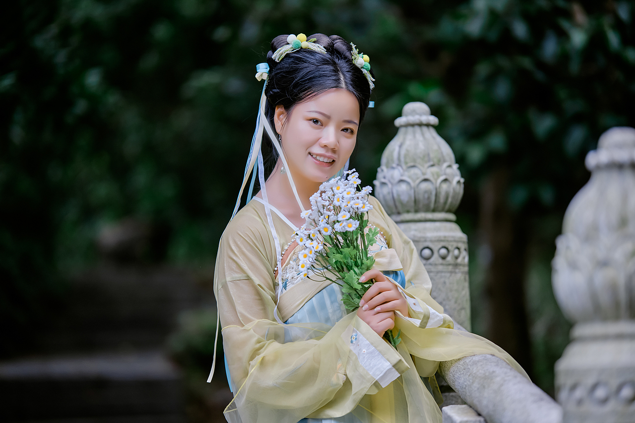 园博园汉服（图ZMzU0NDkxMzIw） - 人像摄影 - 站酷设计师足迹行摄原创素材 - 站酷ZCOOL