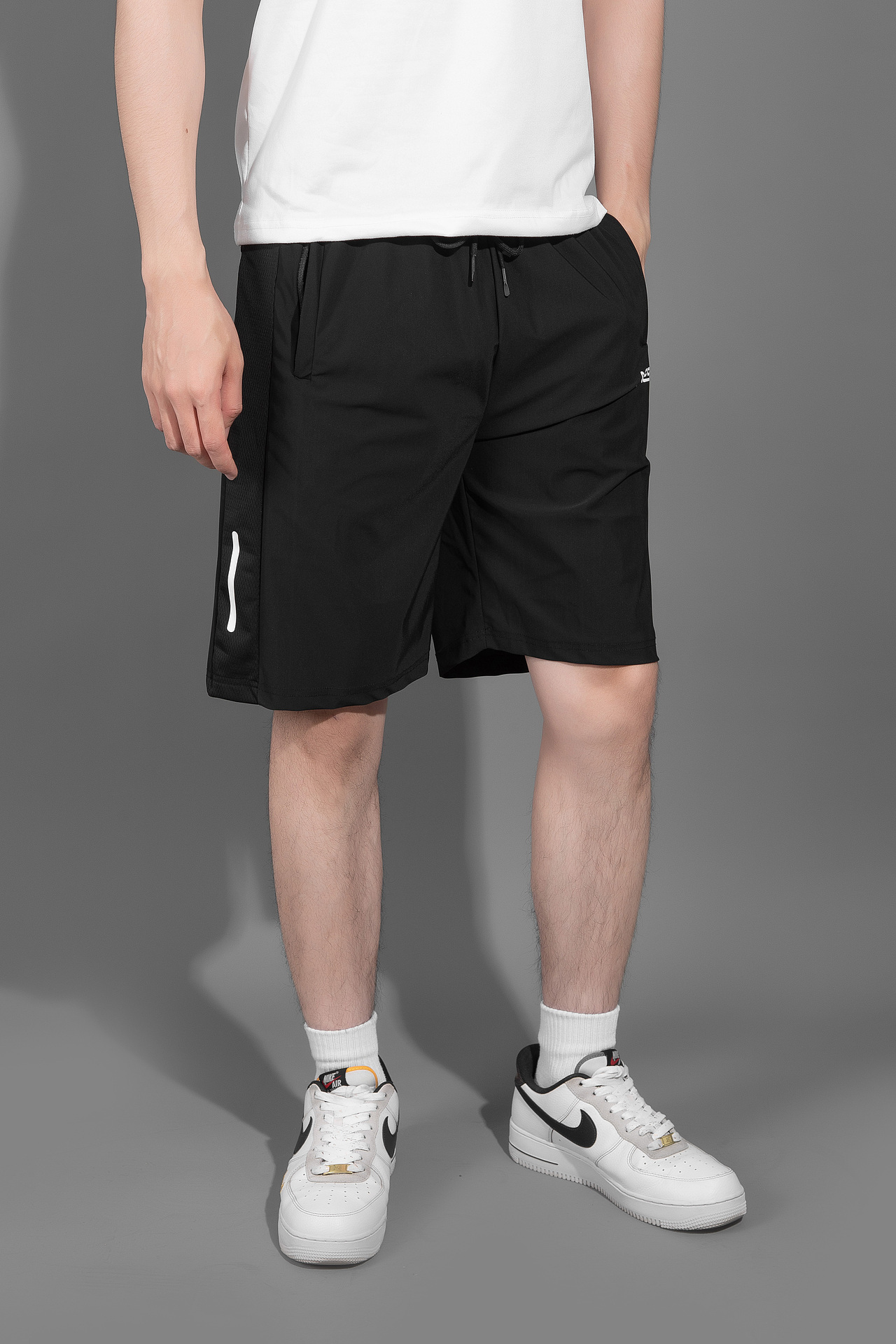 几款裤子摄影图拍摄