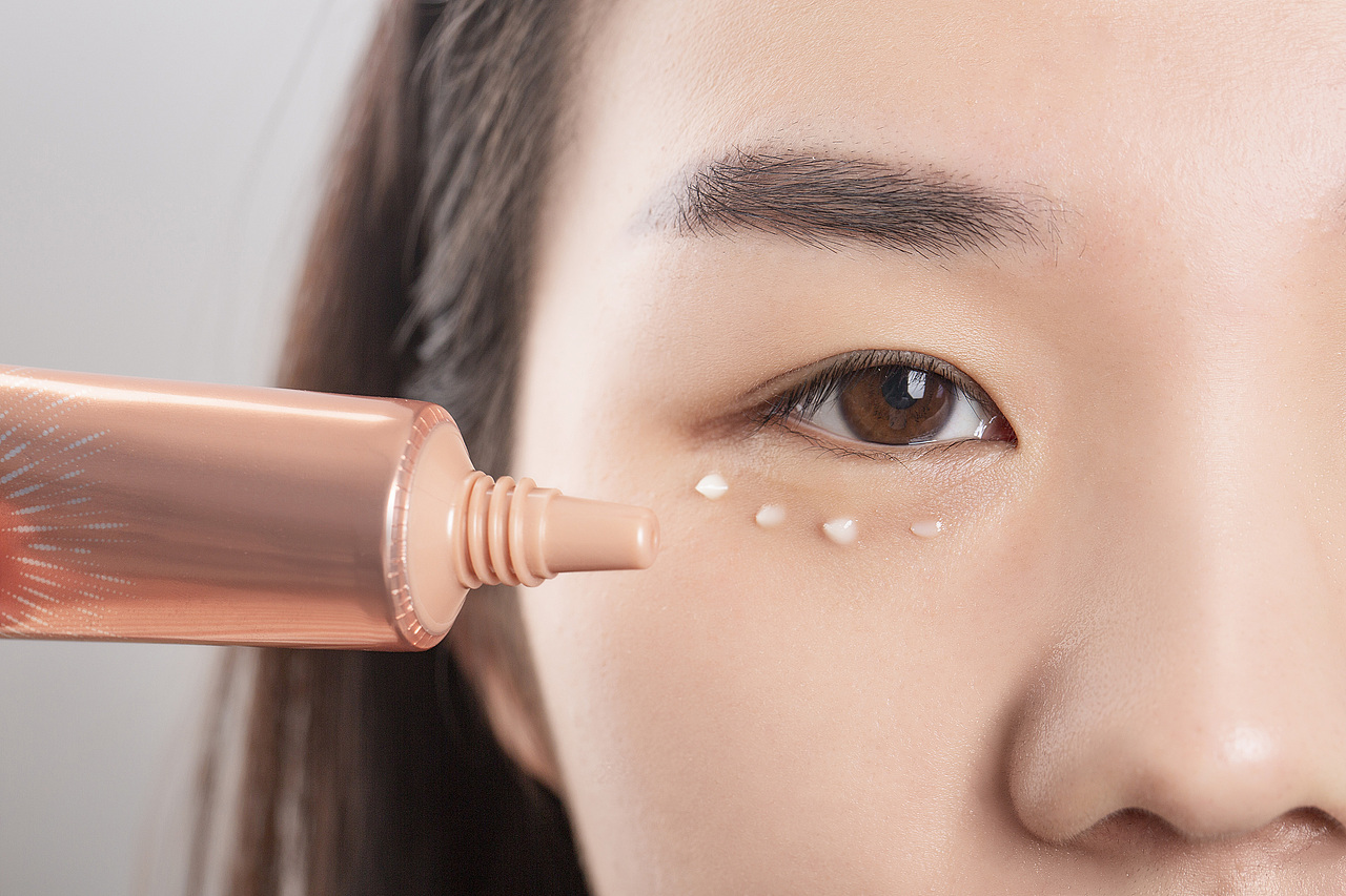 爱敬皇家蜂蜜钻石眼霜