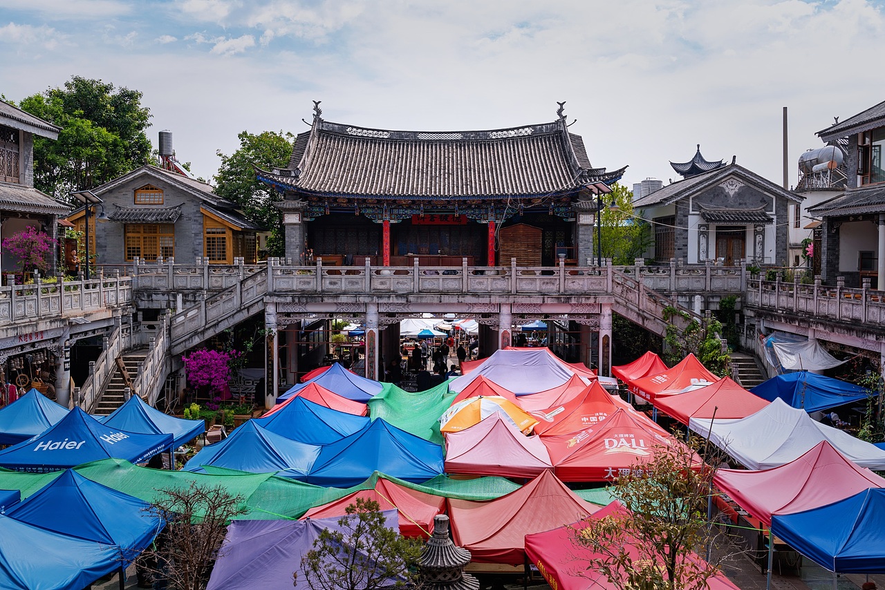 大理古城 2023.5.1（图ZMzQxMDQ1NDg0） - 环境/建筑摄影 - 站酷设计师摄影师杨涛原创素材 - 站酷ZCOOL