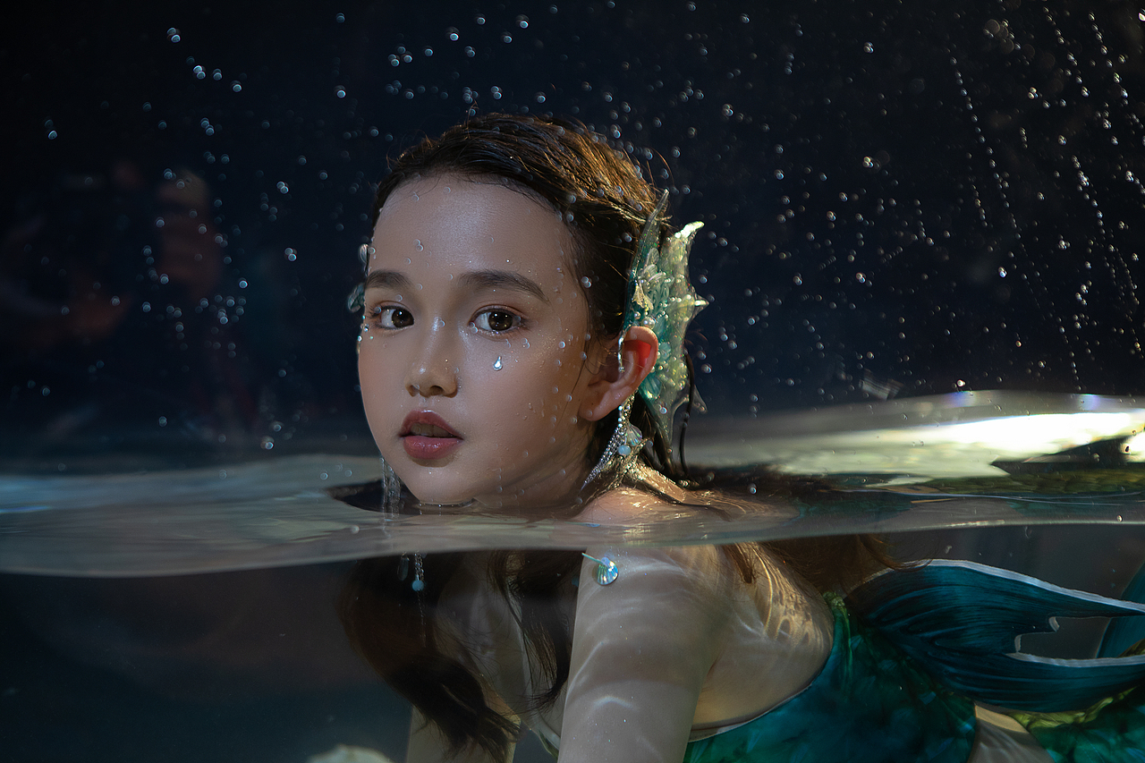 人魚(yú)姬（圖ZMzEzMDc3MTk2） - 人像攝影 - 站酷設(shè)計(jì)師峰子原創(chuàng)原創(chuàng)素材 - 站酷ZCOOL