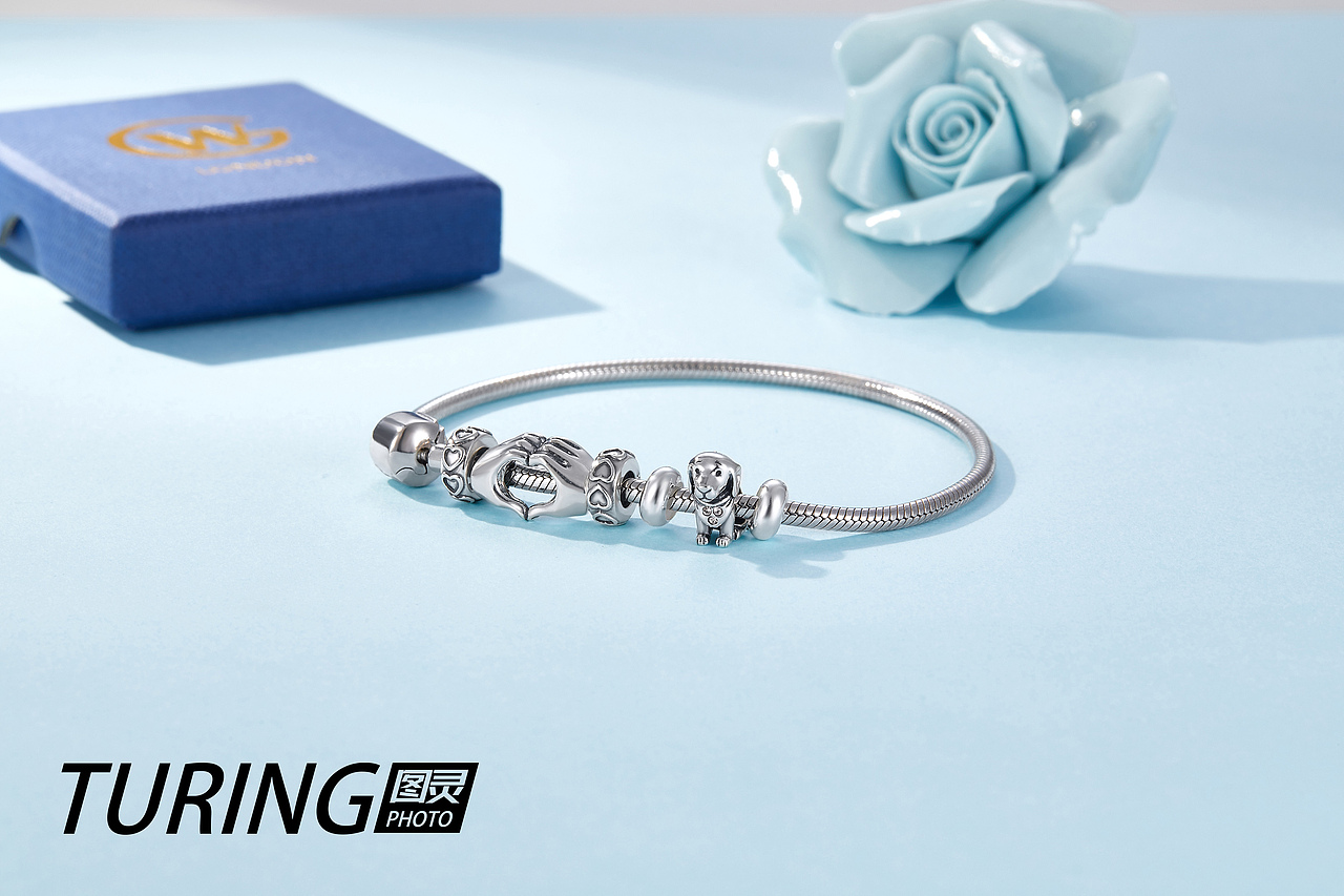 淡蓝色简约光影场景（图ZMzU5MDI0ODY0） - 产品摄影 - 站酷设计师图灵珠宝摄影原创素材 - 站酷ZCOOL