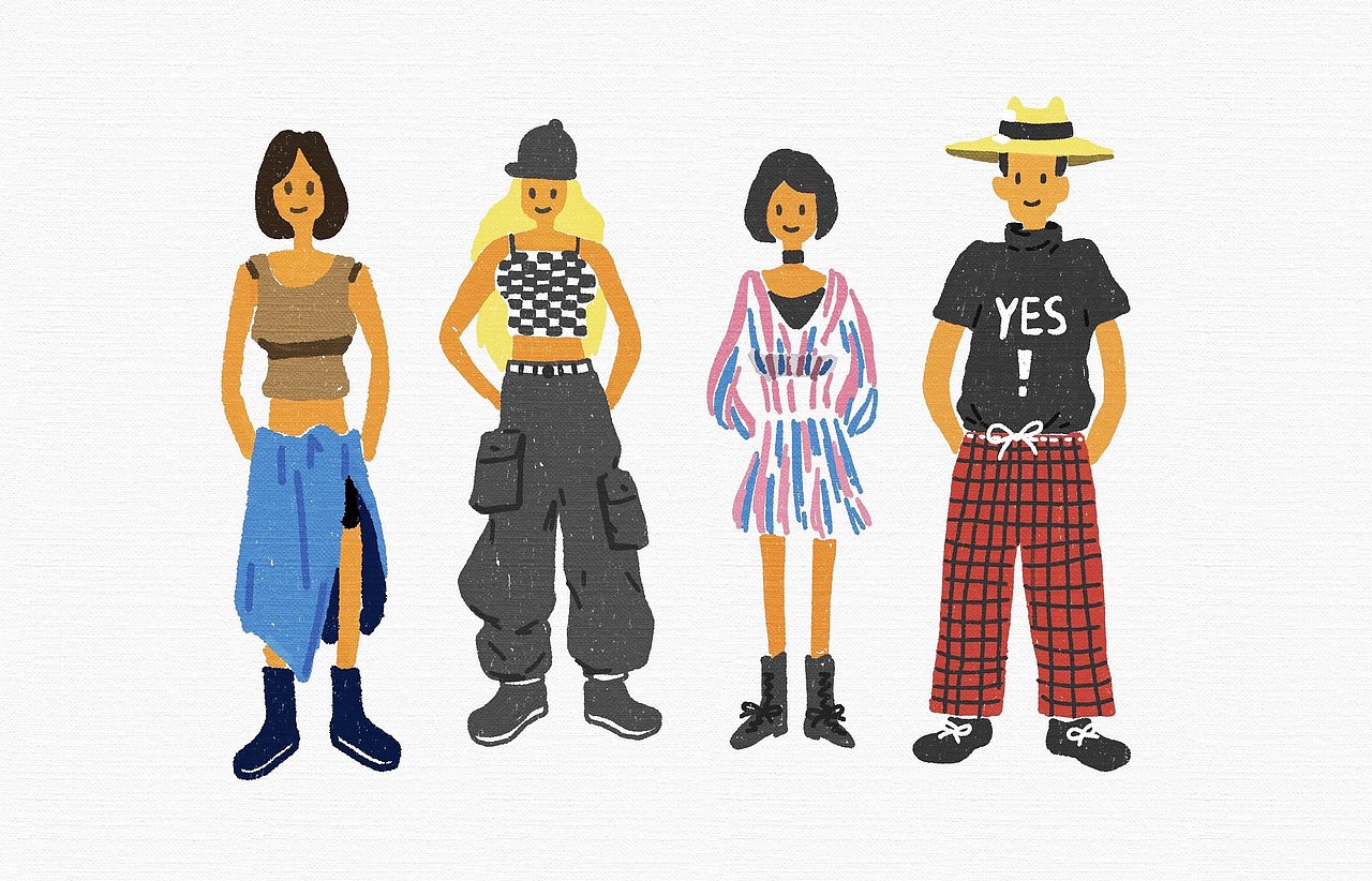 因为画人物只会画T恤就把见到的好看的衣服画下来好以后看着画好看的衣服。