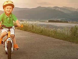 滑板（個(gè)人主頁-ZMjUxNDQ4MTY=） - 海報(bào) - 站酷設(shè)計(jì)師海洋丶原創(chuàng)素材 - 站酷ZCOOL