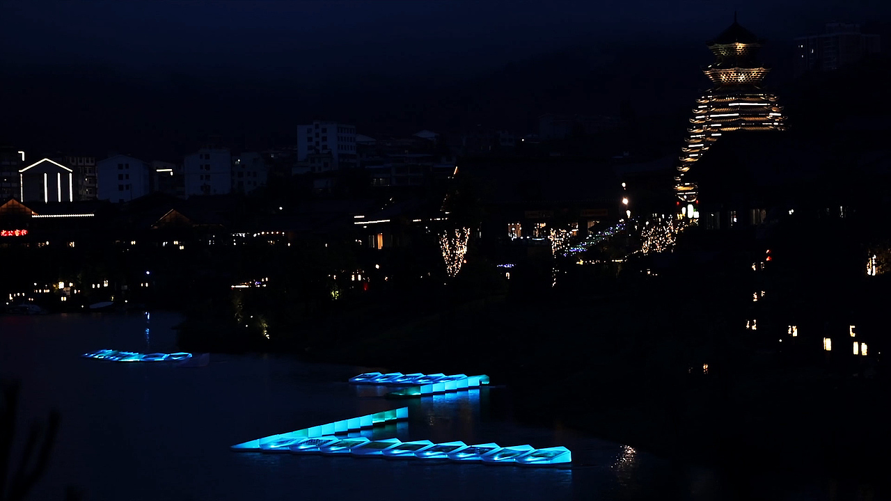 郑州万达丹寨灯光装置（图ZMTcxMzA5MDc2） - 展陈设计 - 站酷设计师吉光若羽原创素材 - 站酷ZCOOL