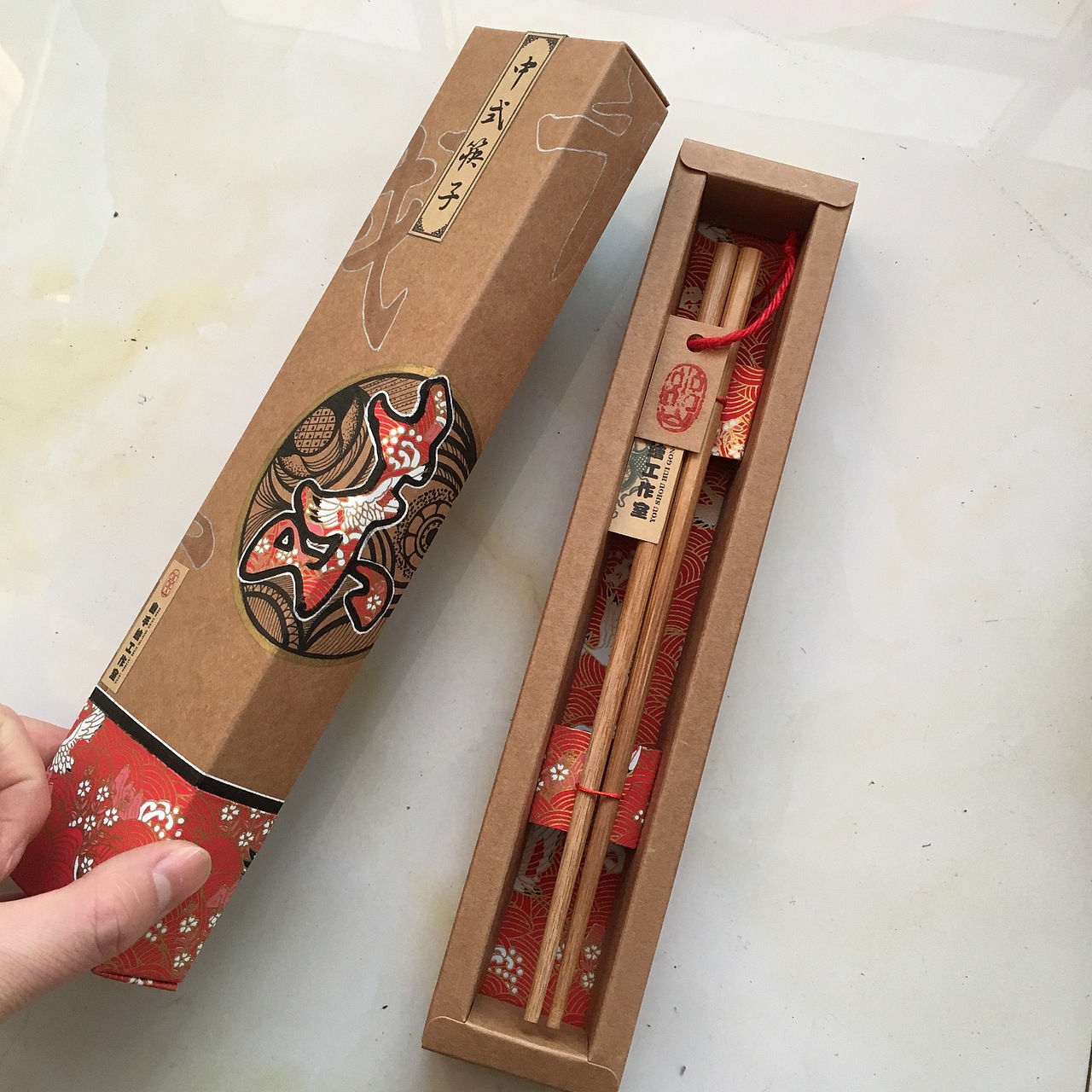 筷子包装（图ZNzExNTU5OTI=） - 商业插画 - 站酷设计师王吨吨原创素材 - 站酷ZCOOL
