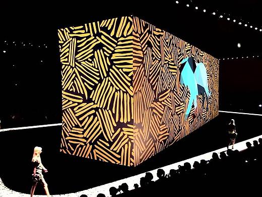 时尚呼唤野性，丛林时装发布会