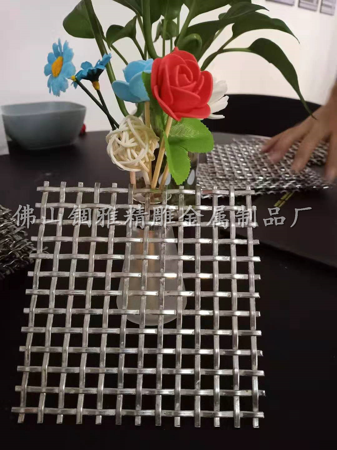 原色不锈钢材质304料 金属装饰网锢雅金属厂家