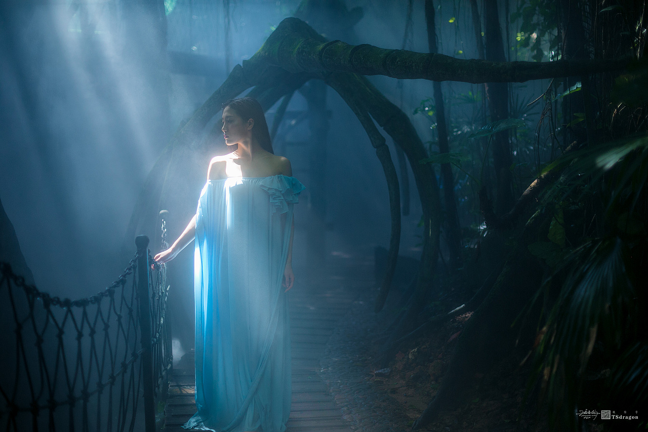 《路光》（图ZMTY5Mjk1OTMy） - 人像摄影 - 站酷设计师唐少龙原创素材 - 站酷ZCOOL