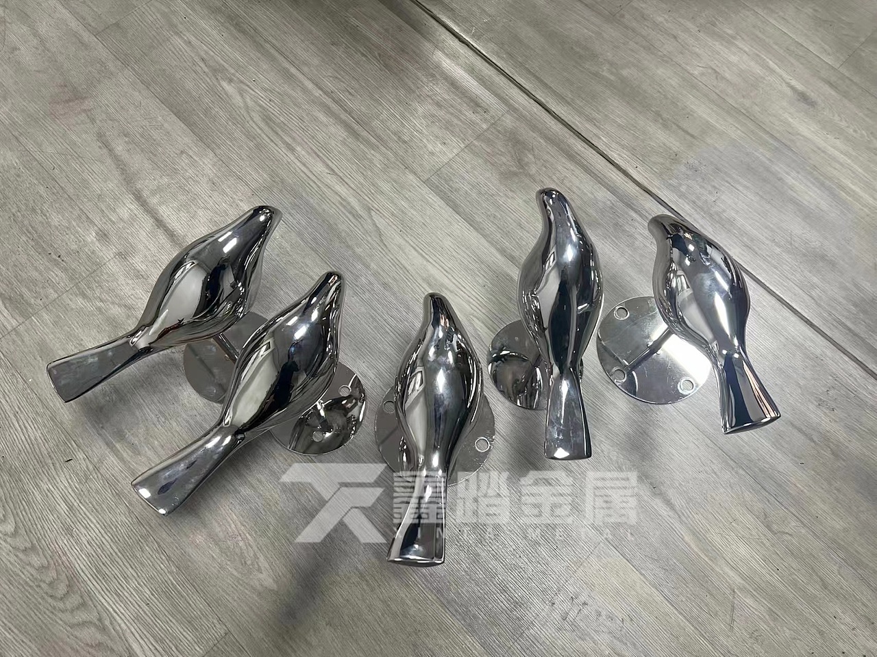 不锈钢抽象鸟群雕塑 定制景观成品镜面不锈钢雕塑小品