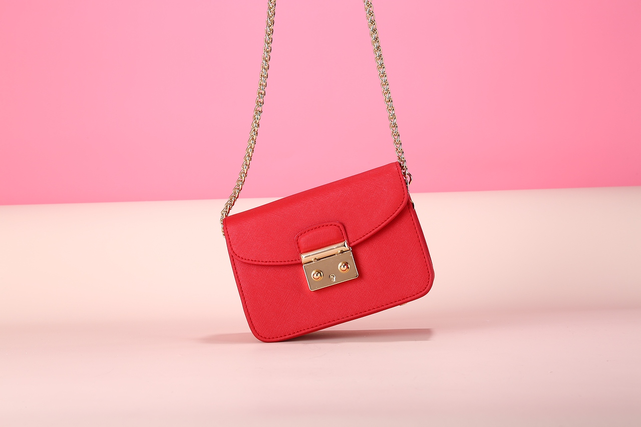 女包（图ZMTc2MDU5NDY4） - 产品摄影 - 站酷设计师ilovesmile原创素材 - 站酷ZCOOL